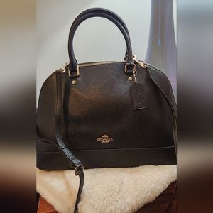 Coach authentic Leather bag. Brand new.